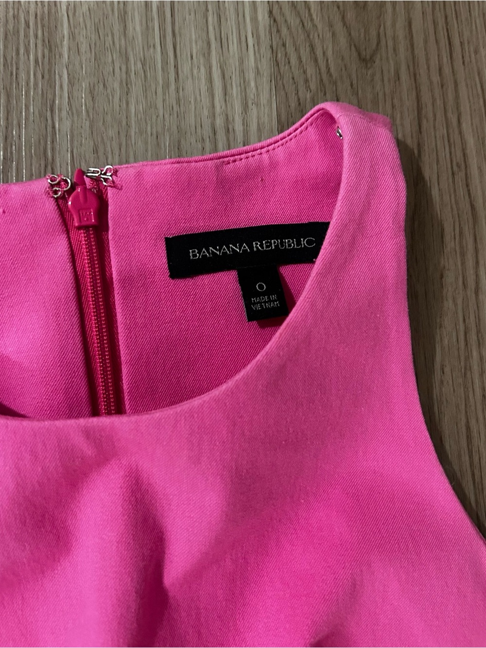 Banana Republic Hot Pink Sleeveless Midi Sheath Dress - Picture 2 of 3